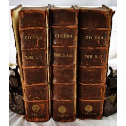 Mannucciorum Commentariis Illustratus Antoquaeque Lectioni Restitutus [Opera of Cicero] (7 volumes bound in 3)